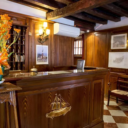 Agli Alboretti 3* Venedig
