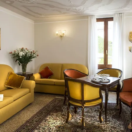 Hotell Agli Alboretti Venedig