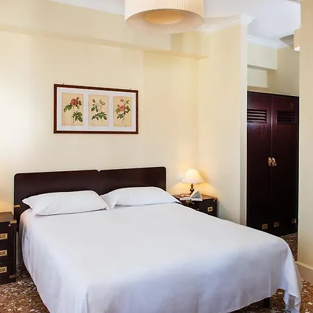 Agli Alboretti Hotell 3*