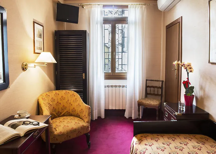 Agli Alboretti 3* Veneza