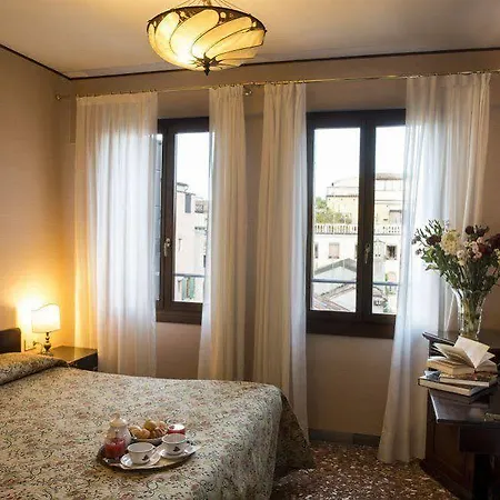 Szálloda Agli Alboretti Velence