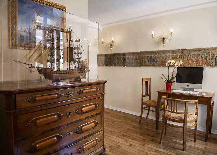 Szálloda Agli Alboretti 3*