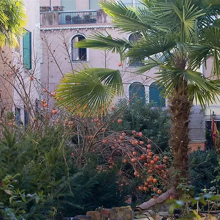 Agli Alboretti 3* Venezia